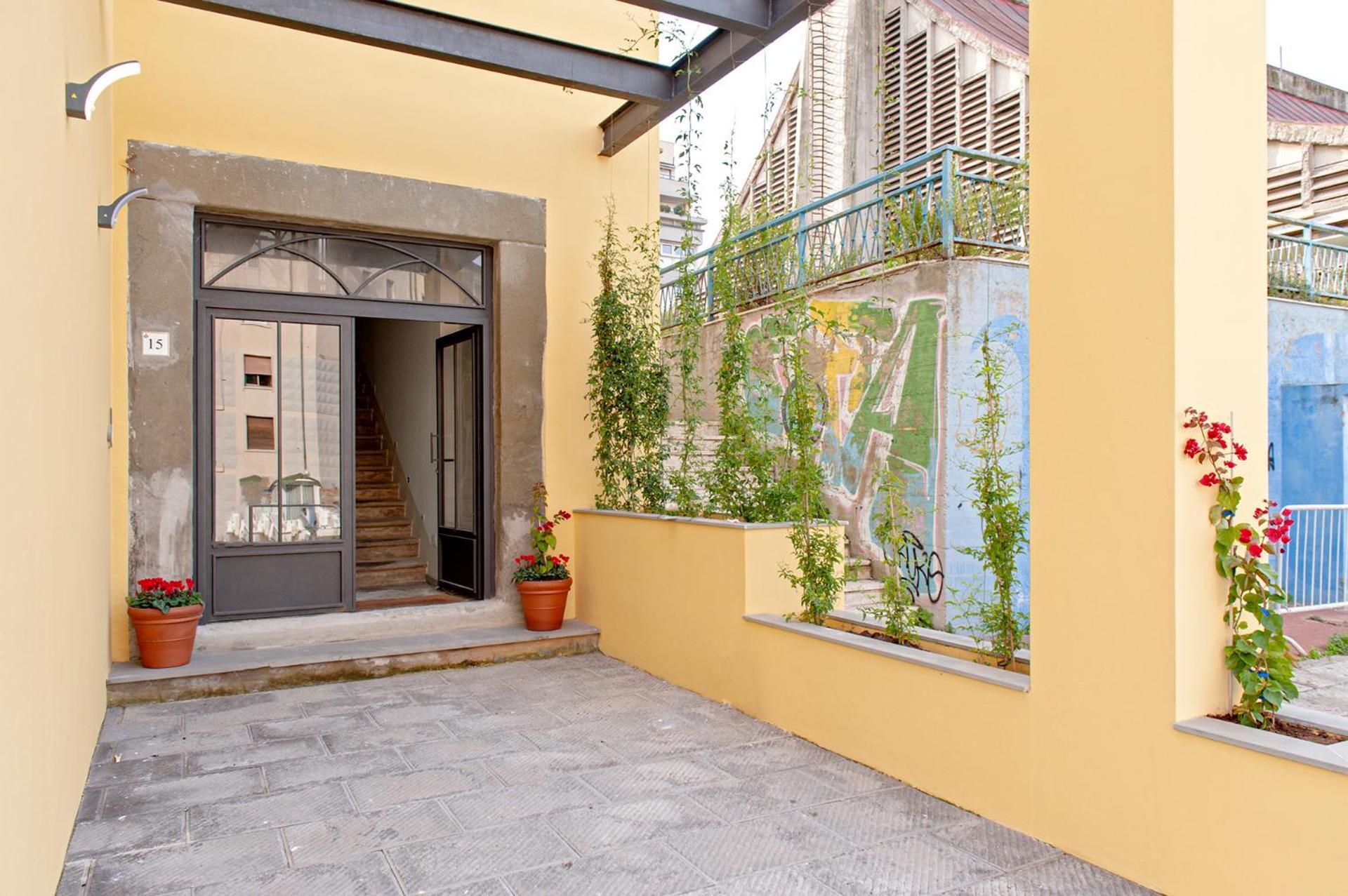 Waterfront Balcony I Grani 2 Resort Style Suite Livorno Kültér fotó